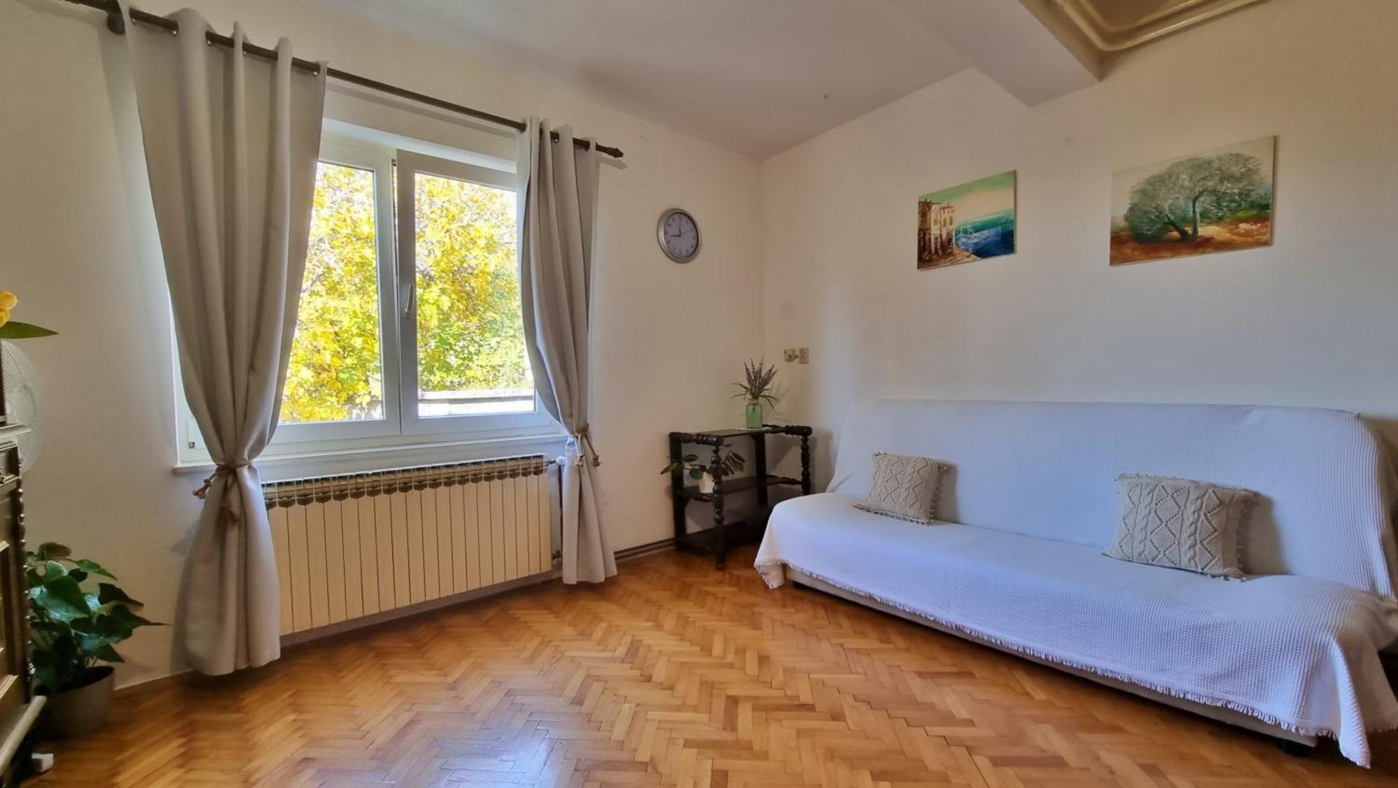 Apartment Merica Оміш Екстер'єр фото